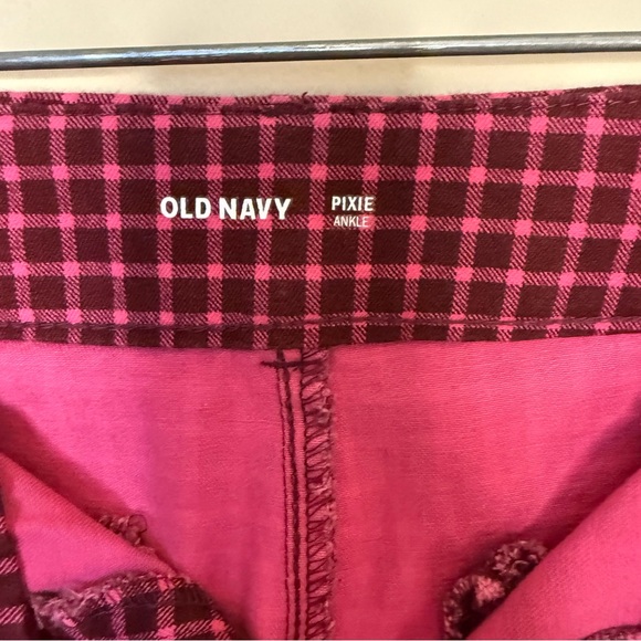Mid-Rise Printed Pixie Ankle Pants, Pink/Burgundy size 12 - Picture 2 of 5